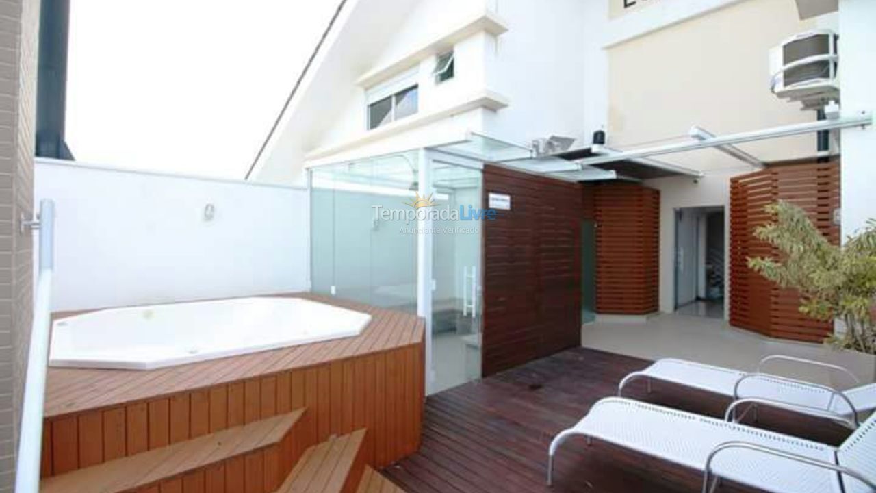 Apartamento para aluguel de temporada em Florianopolis (Campeche)