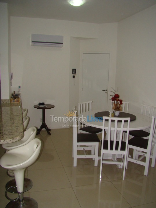 Apartamento para aluguel de temporada em Florianopolis (Campeche)