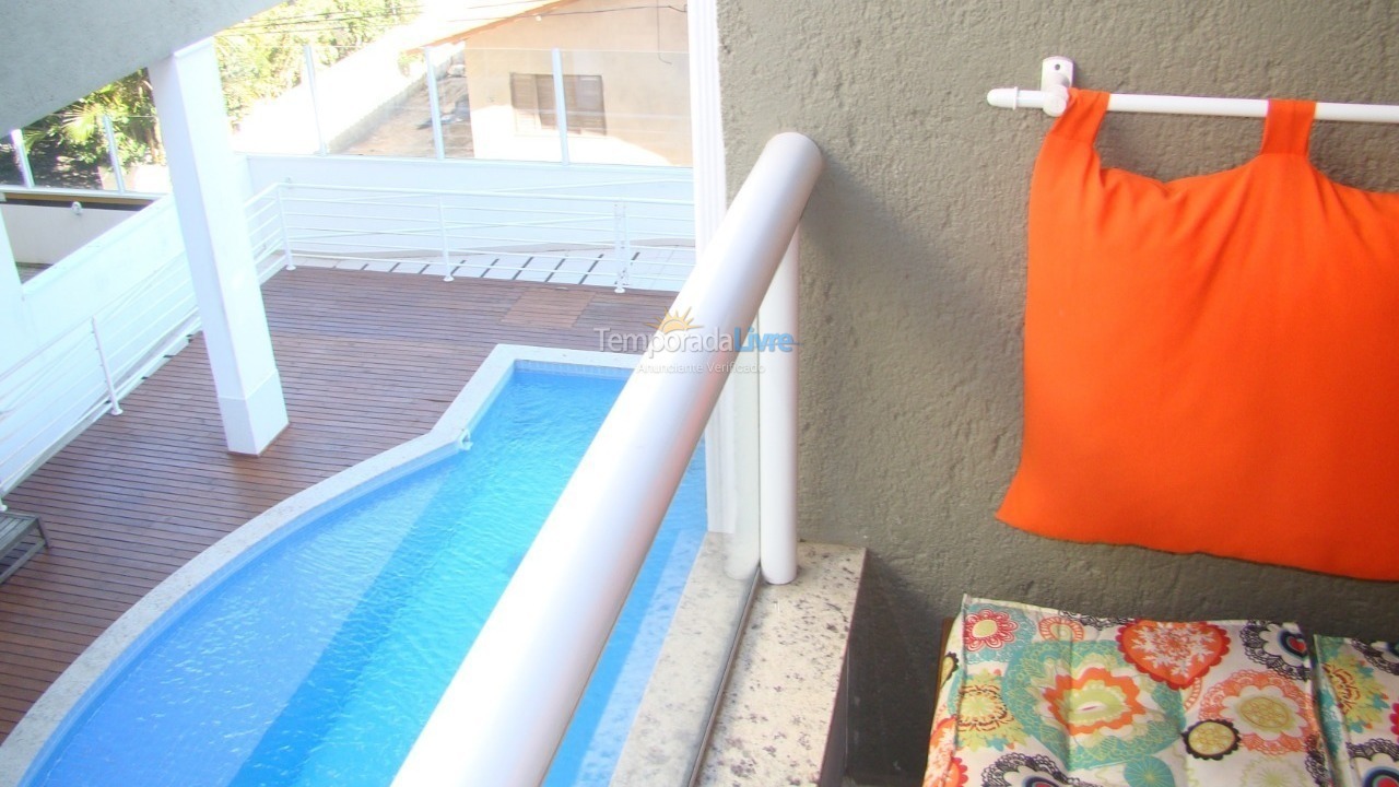 Apartamento para aluguel de temporada em Florianopolis (Campeche)