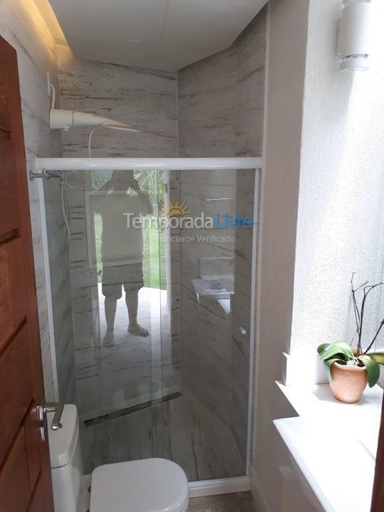 Casa para aluguel de temporada em Camaçari (Praia de Guarajuba)