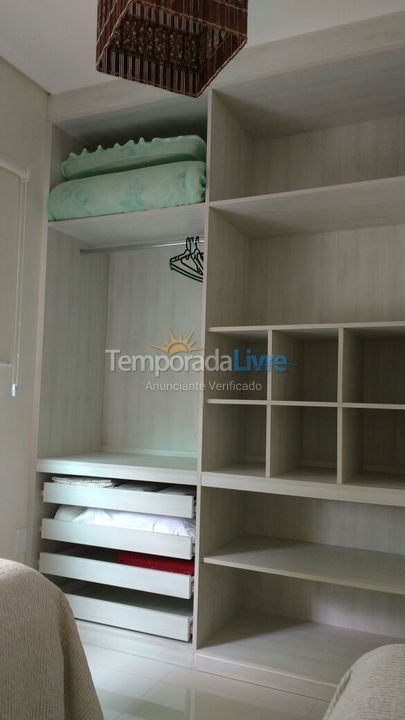 Apartment for vacation rental in Bombinhas (Praia de Bombinhas)
