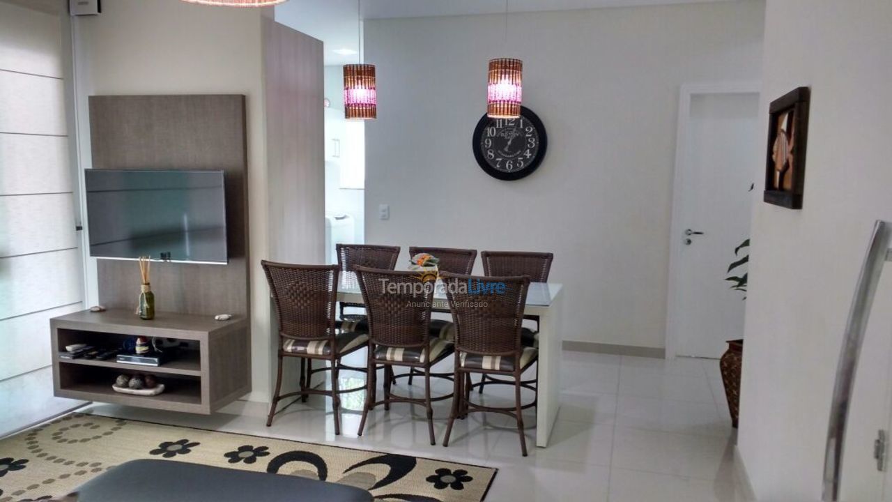 Apartment for vacation rental in Bombinhas (Praia de Bombinhas)