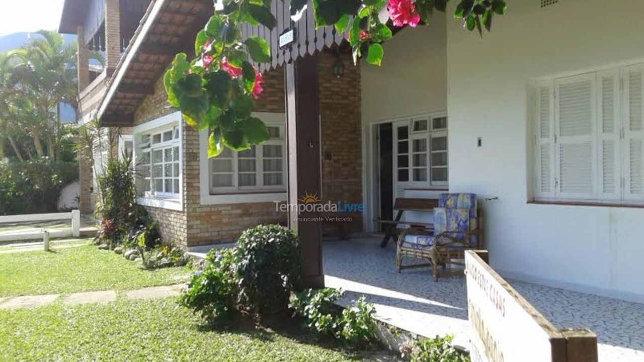 Casa para alquiler de vacaciones em Ubatuba (Lagoinha)