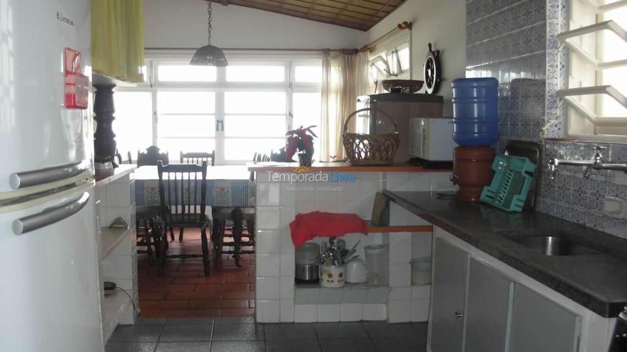 Casa para alquiler de vacaciones em Ubatuba (Lagoinha)