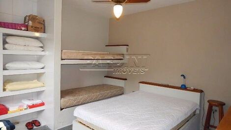 Agradable casa en Ubatuba a sólo 200mts del mar