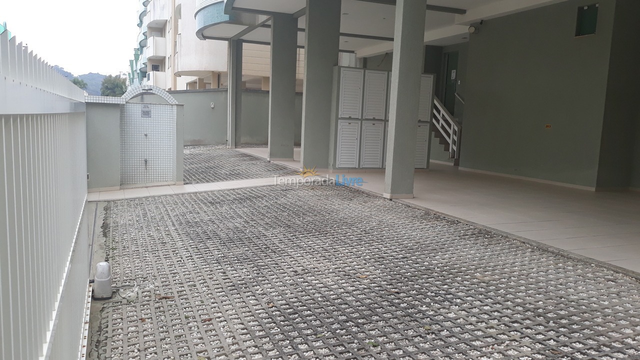 Apartment for vacation rental in Bombinhas (Praia de Bombinhas)