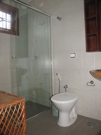 Banheiro suite mesanino