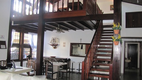 Subida para o mesanino