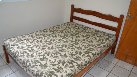 Quarto 1 (1 cama de casal e 1 beliche)
