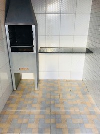 Apartamento 2 dormitórios no Edificio Bruna