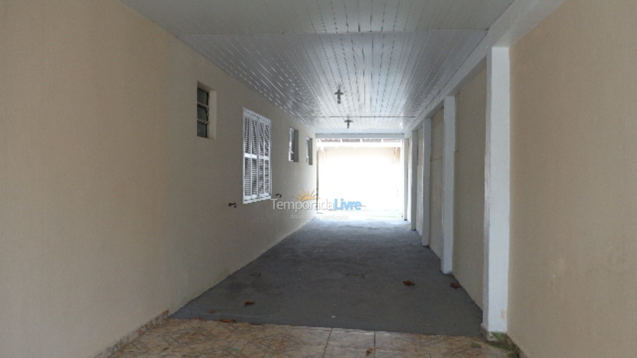 Casa para aluguel de temporada em São Francisco do Sul (Enseada)