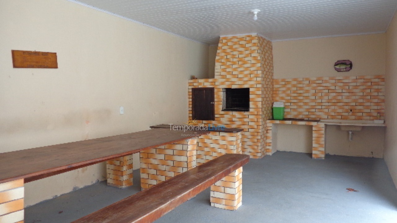 Casa para aluguel de temporada em São Francisco do Sul (Enseada)