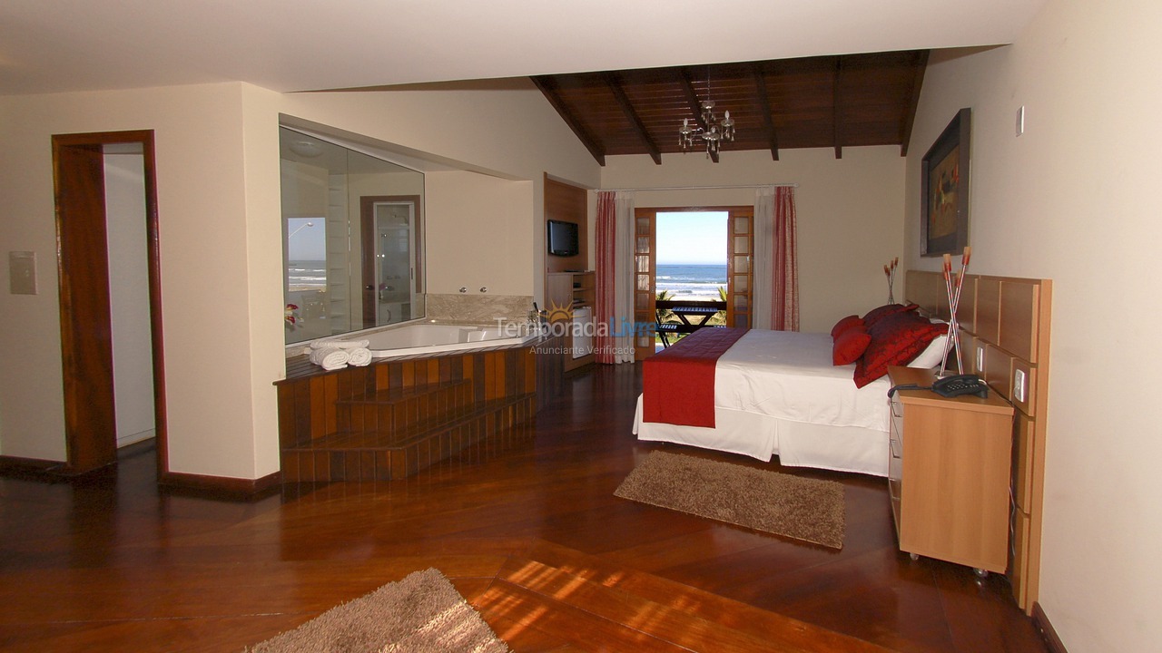 Casa para alquiler de vacaciones em Imbituba (Praia da Vila)