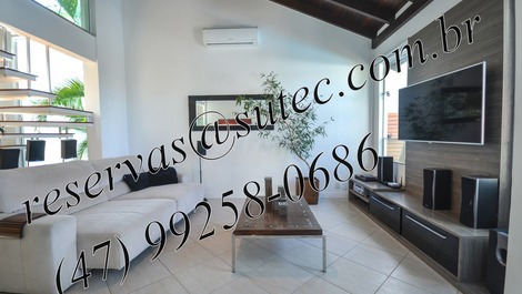 Casa de lujo con piscina a 100 metros de la playa de Mariscal