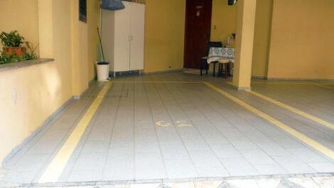 A Bedroom Apartment overlooking beach