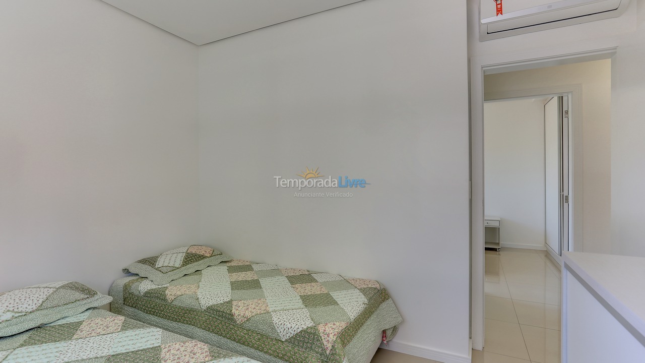 Apartamento para aluguel de temporada em Florianopolis (Canasvieiras)