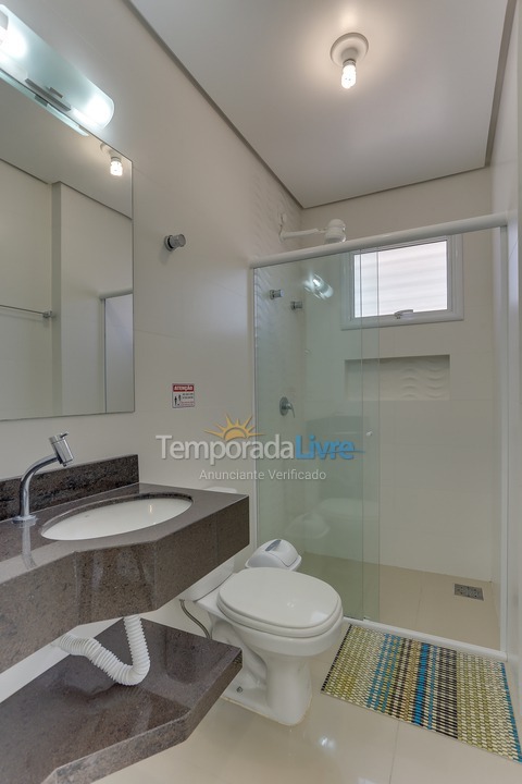 Apartamento para aluguel de temporada em Florianopolis (Canasvieiras)