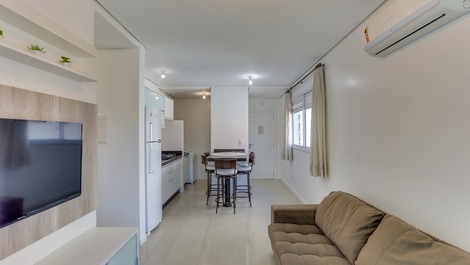 Espetacular apartamento 2 dormitórios 50 metros do mar, Canasvieiras!