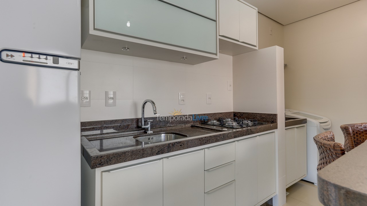 Apartamento para aluguel de temporada em Florianopolis (Canasvieiras)