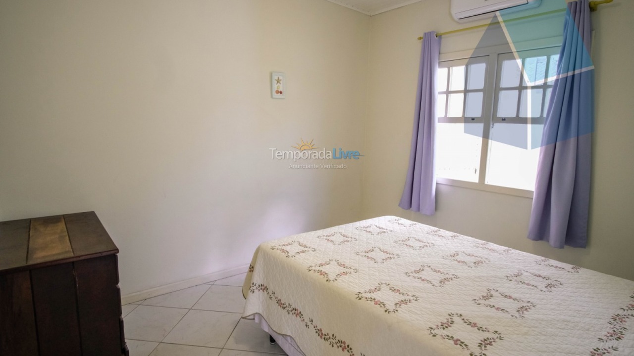 Casa para alquiler de vacaciones em Florianópolis (Cachoeira do Bom Jesus)