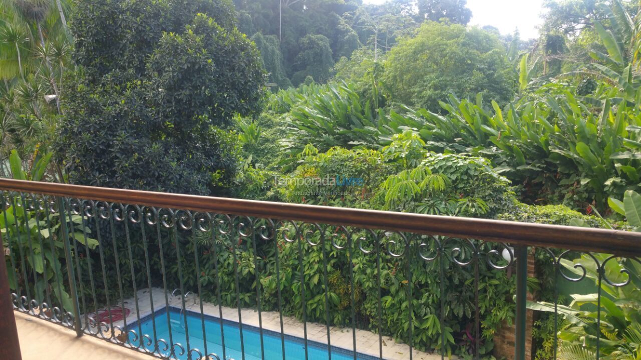 Casa para aluguel de temporada em Guarujá (Praia do Pernambuco)