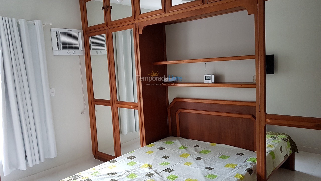 Apartamento para alquiler de vacaciones em Guarapari (Praia da Areia Preta)