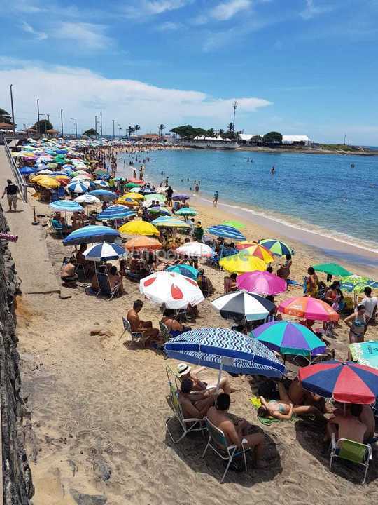 Apartamento para alquiler de vacaciones em Guarapari (Praia da Areia Preta)