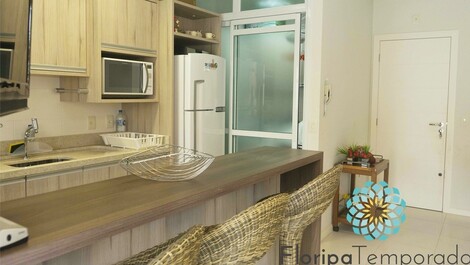 Leautiful apartment, condo insurance and near the sea!