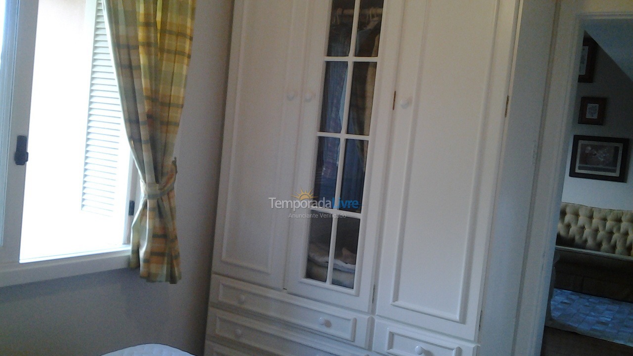 Apartamento para aluguel de temporada em Gramado (Lago Negro)