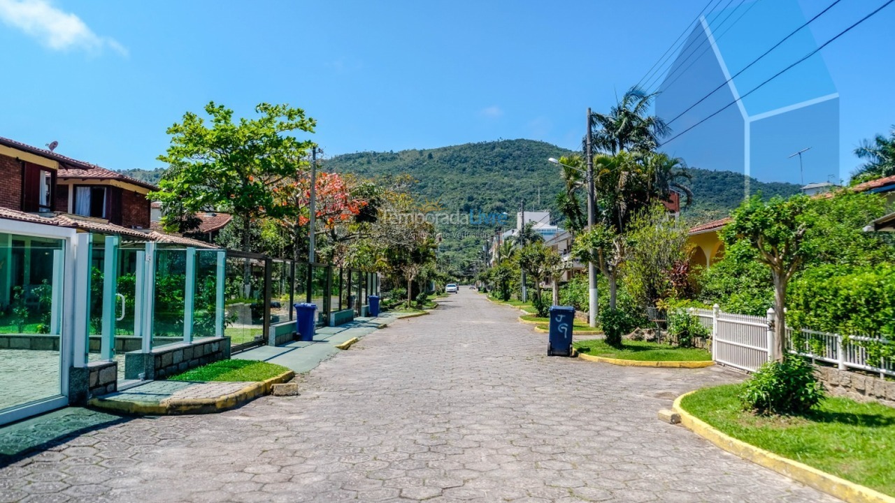 Casa para alquiler de vacaciones em Florianópolis (Cachoeira do Bom Jesus)