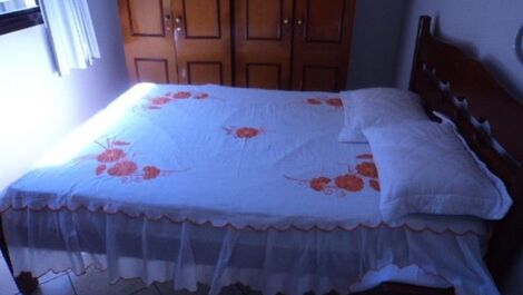 Guarapari Apto en condominio cerrado a 50m del mar de la playa del Morro