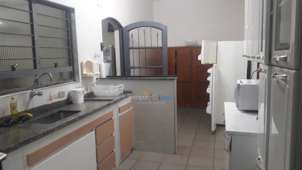 Chácara / sítio para aluguel de temporada em São Roque (Fazenda Rincão Saboó)