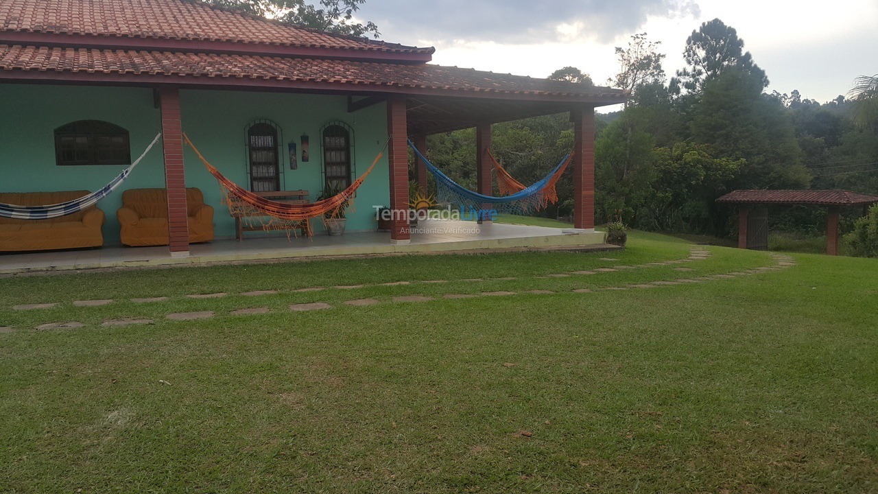 Chácara / sítio para aluguel de temporada em São Roque (Fazenda Rincão Saboó)