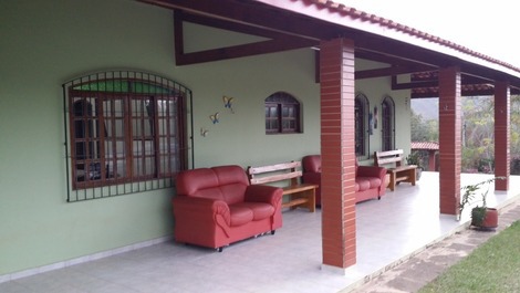 Maravilhoso sitio para day camp, aniversários, casamentos e retiros...