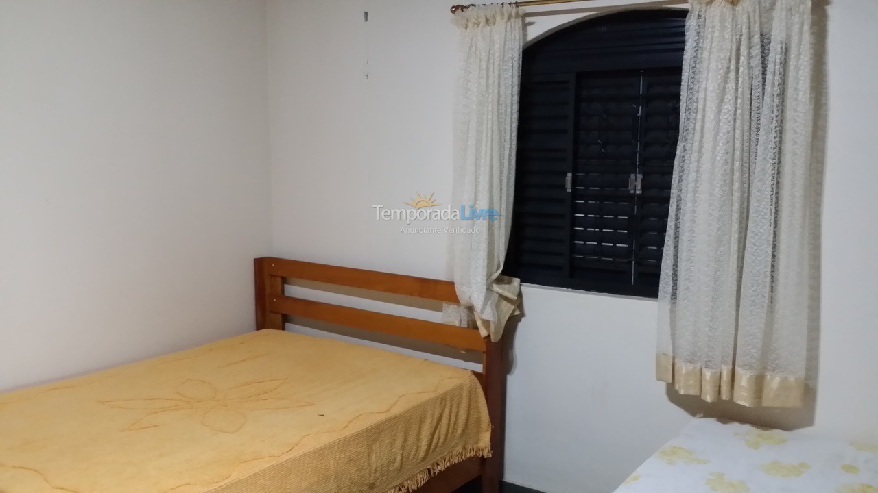 Chácara / sítio para aluguel de temporada em São Roque (Fazenda Rincão Saboó)