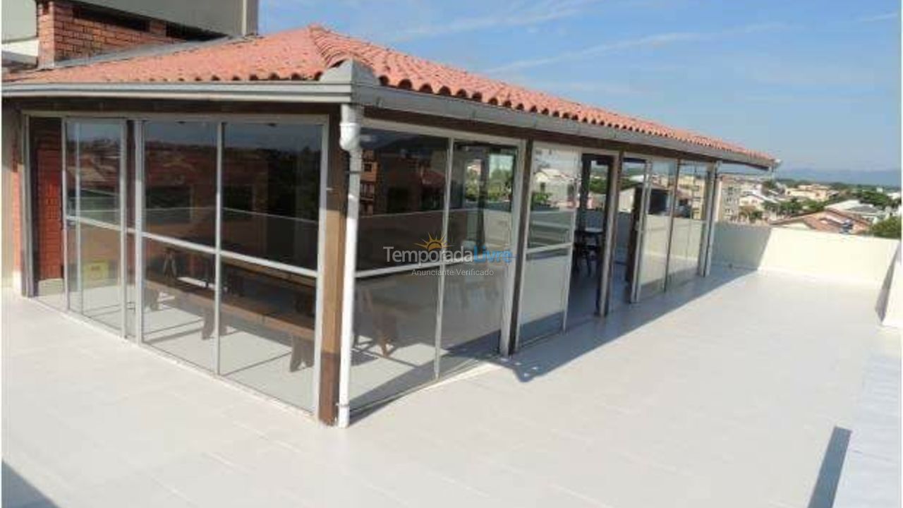 Apartment for vacation rental in São Francisco do Sul (Enseada)