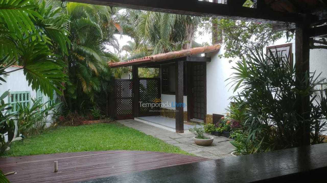 Casa para aluguel de temporada em Armação dos Búzios (Geribá)
