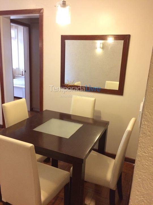 Apartamento para alquiler de vacaciones em Guarujá (Pitangueiras)