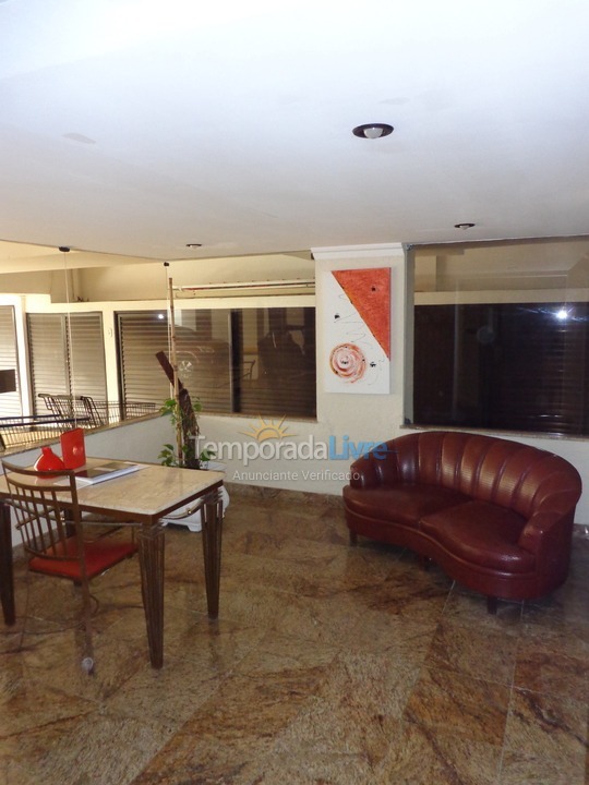 Apartamento para aluguel de temporada em Cabo Frio (Praia do Forte)