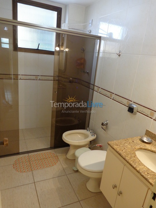 Apartamento para aluguel de temporada em Cabo Frio (Praia do Forte)