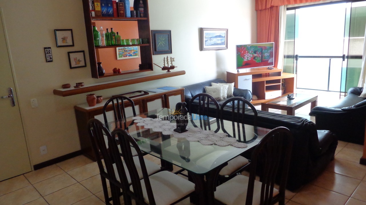 Apartamento para aluguel de temporada em Cabo Frio (Praia do Forte)