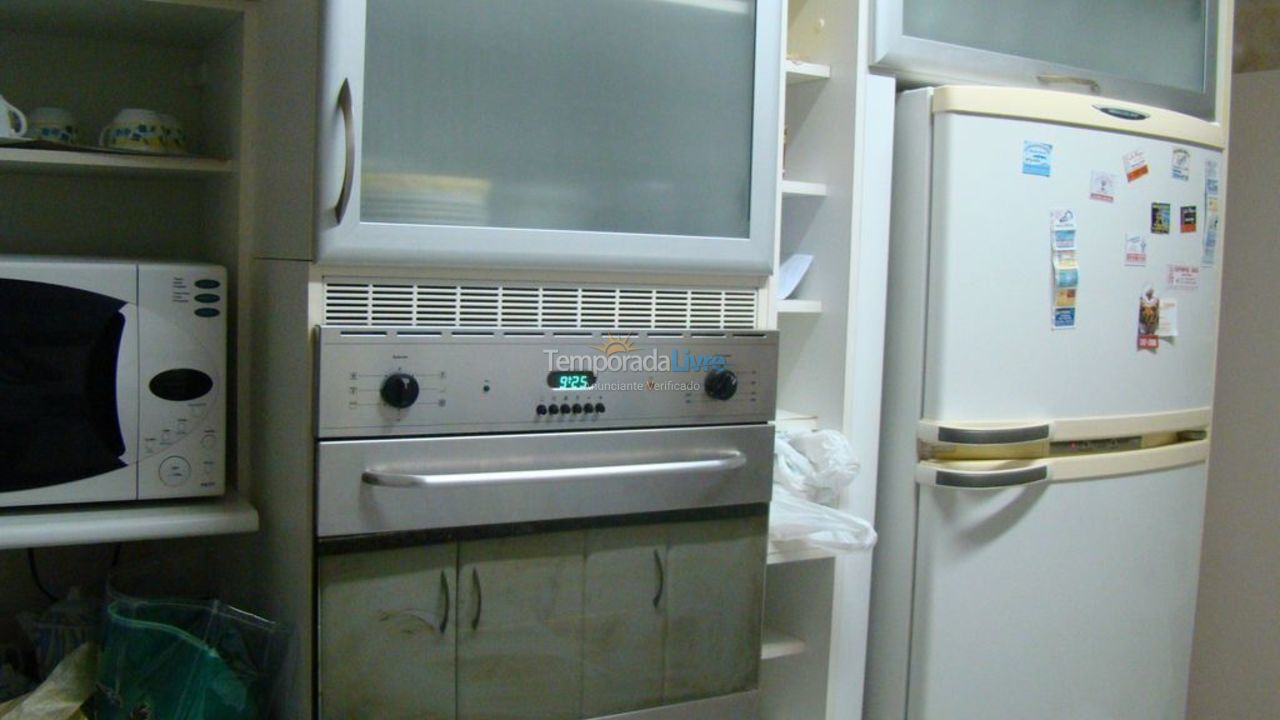 Apartment for vacation rental in Guarujá (Astúrias)