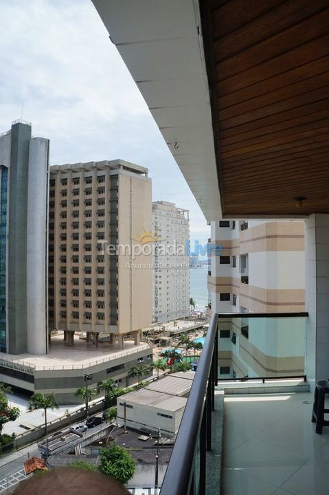 Apartment for vacation rental in Guarujá (Astúrias)