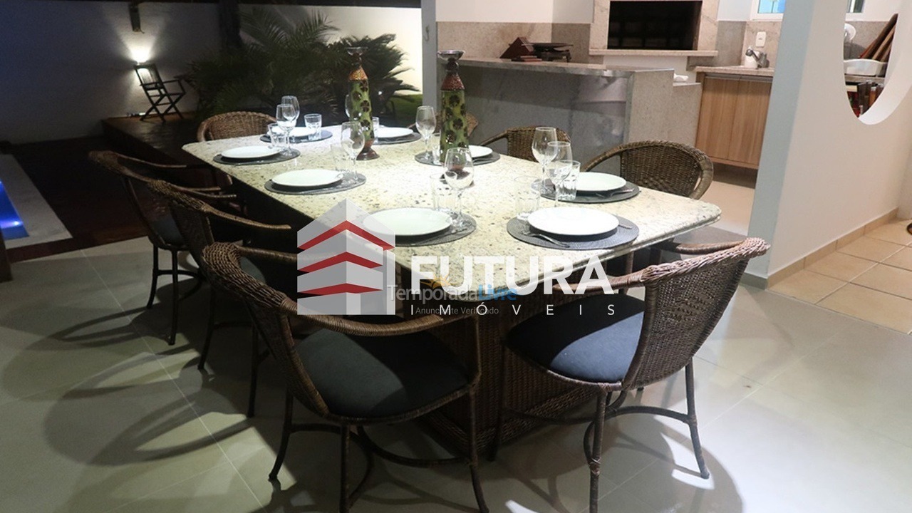 Casa para aluguel de temporada em Bombinhas (Canto Grande)