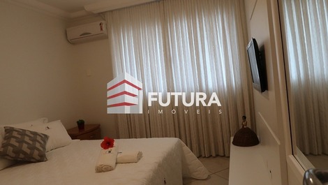 LC115F - CASA 5 DORMITÓRIOS COM PISCINA MARISCAL BOMBINHAS