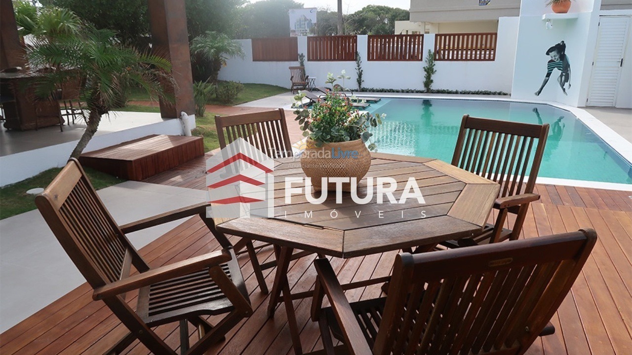 Casa para aluguel de temporada em Bombinhas (Canto Grande)