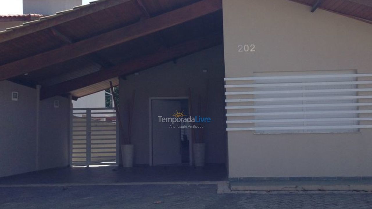 Casa para alquiler de vacaciones em Bertioga (Riviera de São Lourenço)