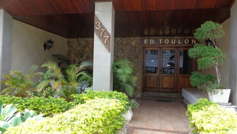 Se vende en casa, 4 habitaciones, aire acondicionado, WI-FI, cerca de la feria