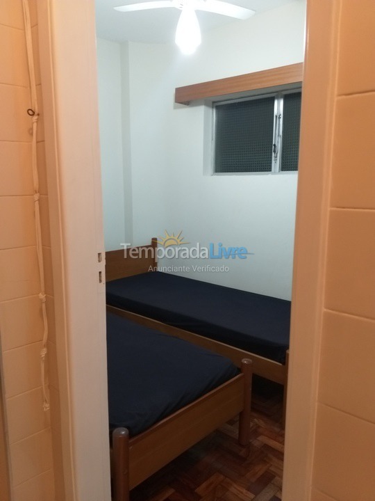 Apartamento para aluguel de temporada em Guarujá (Pitangueiras)