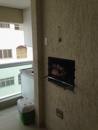 Apartamento Guaruja Pitangueiras con barbacoa - edificio con piscina